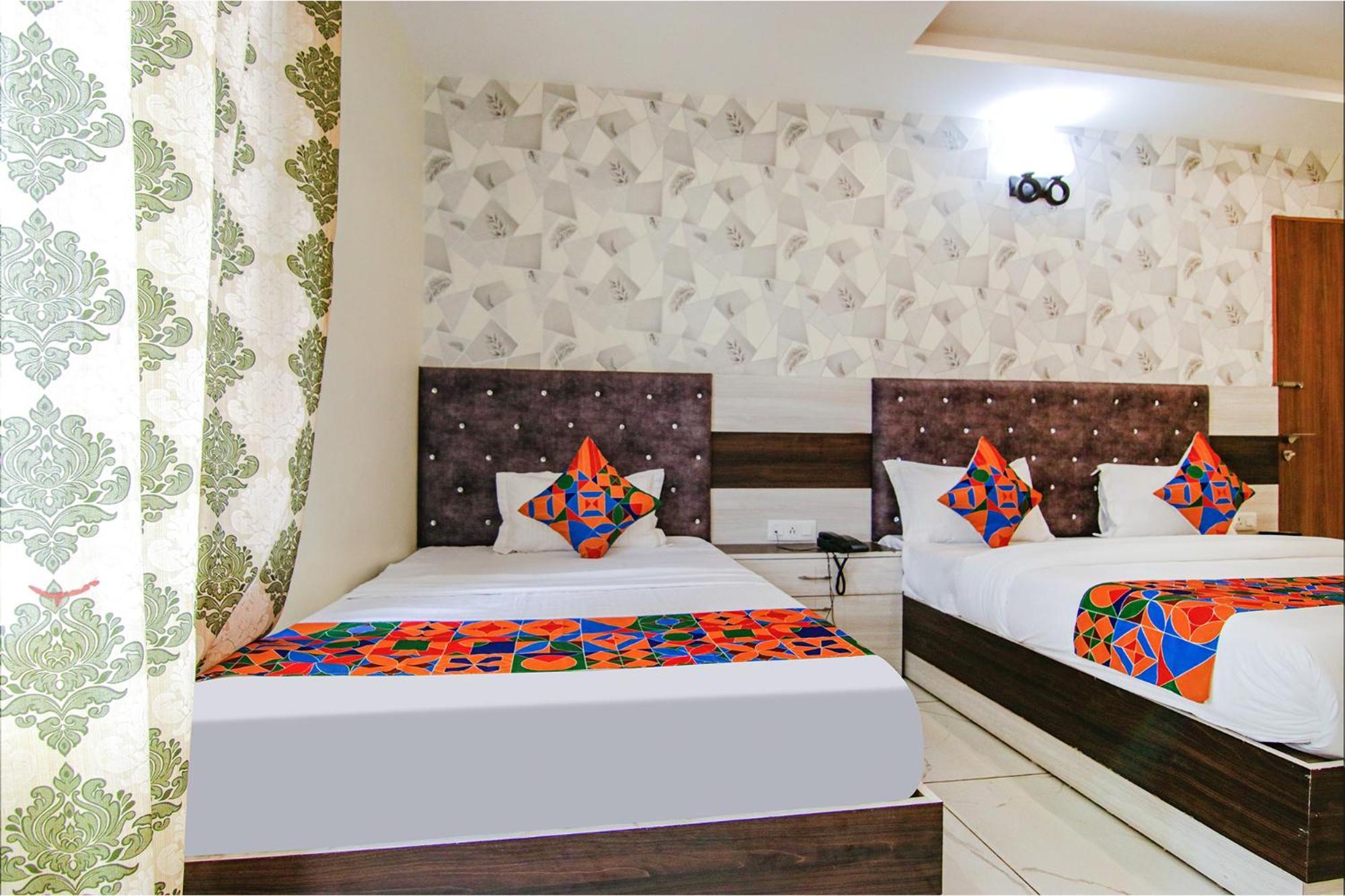 Fabhotel Meridian Inn Mohali Exterior foto